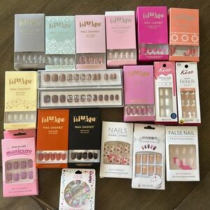 Lot of Red Aspen and Static Nails.